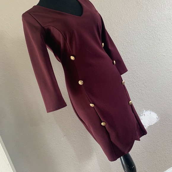 Dresses & Skirts - Dress